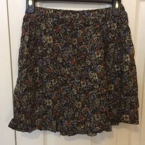 Floral patterned mini skirt, elastic waist